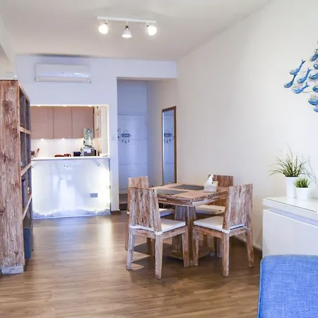 Mackenzie Beach Zen-apartment *